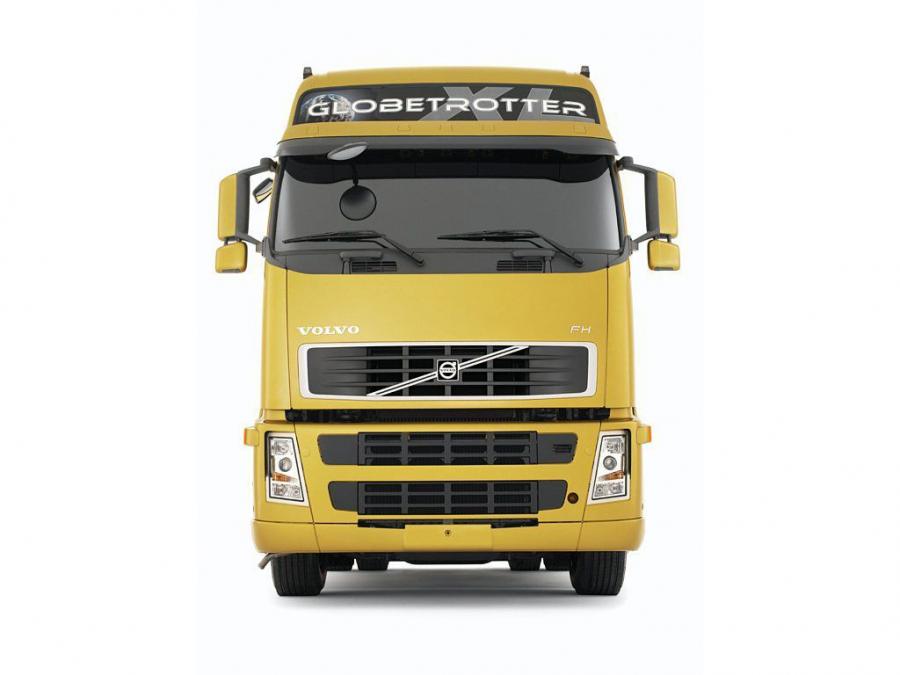  Volvo FH 2005 года  (фото 7 из 16)